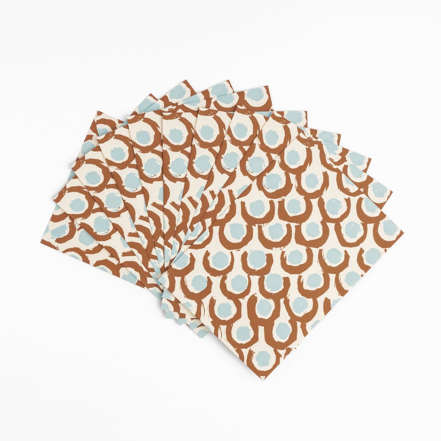 Patterned Envelopes in Loop and Spot